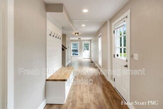 618 Lamberton St NE in Grand Rapids, MI - Building Photo - Building Photo