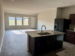 6601 NW Gregory St in Bentonville, AR - Building Photo - Building Photo