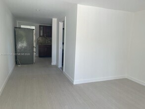 5800 Taylor St in Hollywood, FL - Building Photo - Building Photo