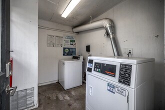 Sul Ross Apartments in Houston, TX - Foto de edificio - Interior Photo