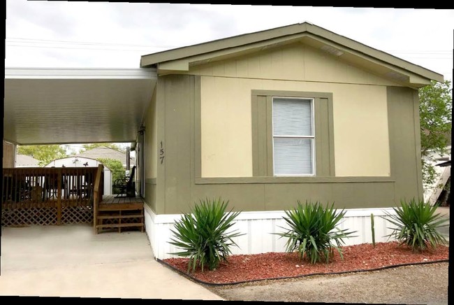 Winter Springs Mobile Home Community in Mission, TX - Building Photo - Building Photo