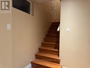 5 Scarboro Ave in Toronto, ON - Building Photo - Building Photo