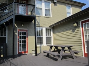 331 22nd Ave N, Unit Suite 5 in Nashville, TN - Building Photo - Building Photo