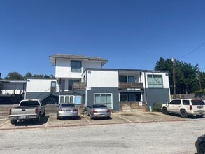 Cal West in Dallas, TX - Foto de edificio - Building Photo