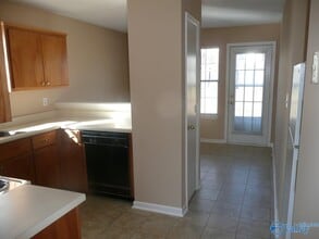 115 N W Sugar Bluff Ln in Madison, AL - Building Photo - Building Photo