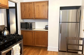 1909 W Larchmont Ave, Unit 3A in Chicago, IL - Building Photo - Building Photo