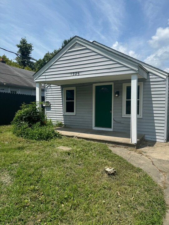 1326 Franklin St in Hamilton, OH - Building Photo