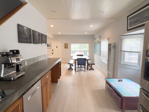 301 Broadway St in Venice, CA - Building Photo - Building Photo