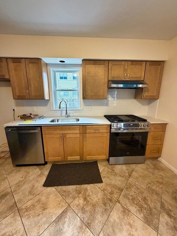 12-14-14 McKenn St in Waltham, MA - Building Photo - Building Photo