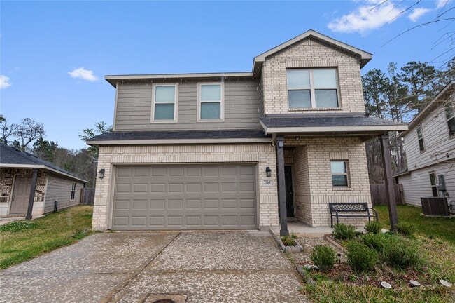 707 Long Cedar Dr in Conroe, TX - Building Photo - Building Photo