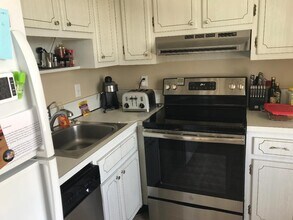 710 N Ocean Blvd, Unit 701 in Pompano Beach, FL - Building Photo - Building Photo