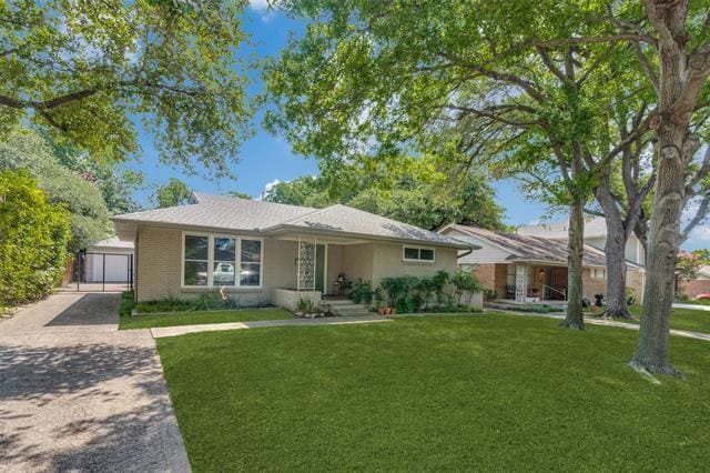 property at 9222 Livenshire Dr