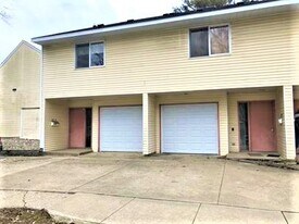 107 N Busey Ave, Unit A