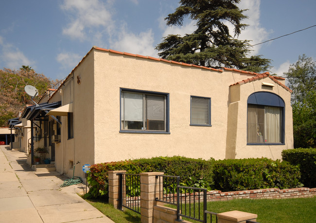 1712 Gillette Crescent in South Pasadena, CA - Building Photo - Building Photo