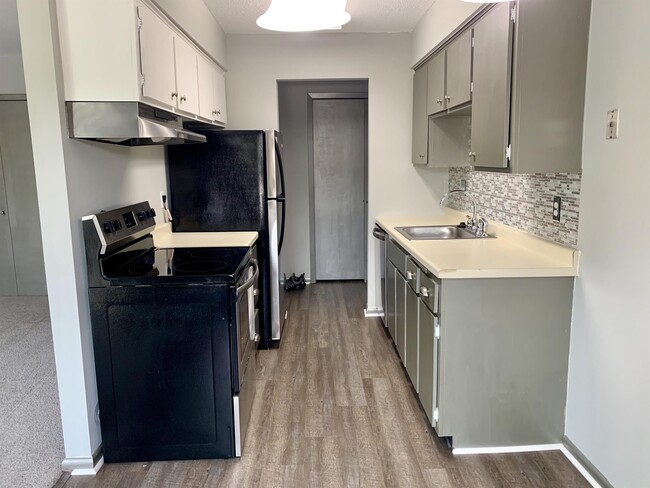 property at 810 9th Ave S