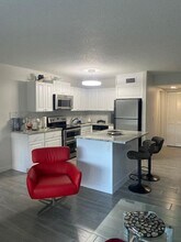 342 Southwind Dr in North Palm Beach, FL - Building Photo - Building Photo
