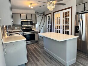 83 Frash St in Stratford, CT - Building Photo - Building Photo