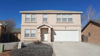 7909 Havenwood Ct NW in Albuquerque, NM - Building Photo