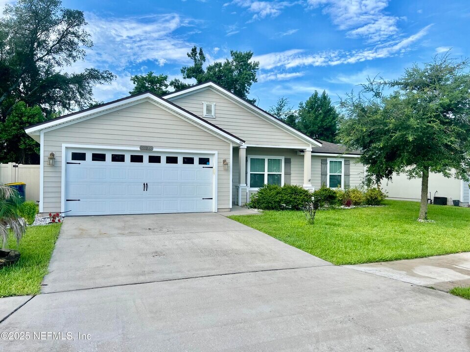 328 Gillespie Ave in Jacksonville, FL - Building Photo