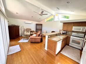 244 Grandridge Ct in Ventura, CA - Building Photo - Building Photo