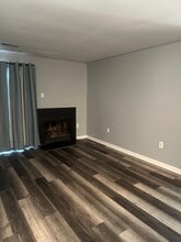 5384 Bedford Ter, Unit Clusters at Woodlawn in Alexandria, VA - Building Photo - Building Photo