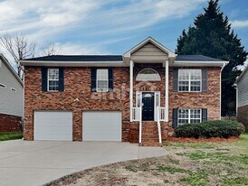1535 Reynolds Forest Dr in Winston-Salem, NC - Building Photo