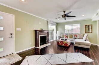 5202 Pershing St in Dallas, TX - Building Photo - Building Photo