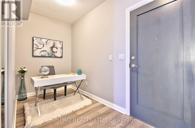5025-5025 Four Springs Ave in Mississauga, ON - Building Photo - Building Photo