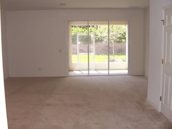 1586 W Spring Meadow Loop in Lecanto, FL - Building Photo - Building Photo