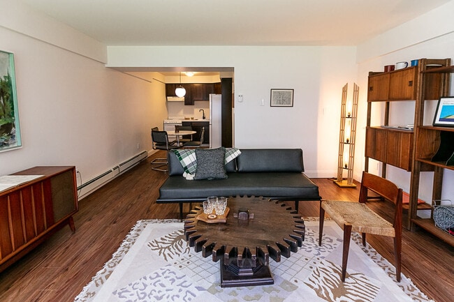 Parker House Apartments in Detroit, MI - Foto de edificio - Building Photo