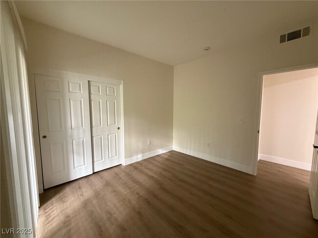2117 Echo Bay