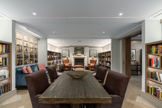 Canvas Valley Forge in King of Prussia, PA - Foto de edificio - Interior Photo