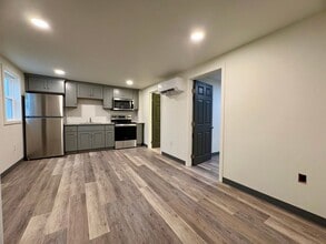 202 S Lawrence St in Middletown, PA - Building Photo - Building Photo