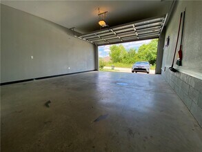 133 S Pinyon Point in Fayetteville, AR - Building Photo - Building Photo