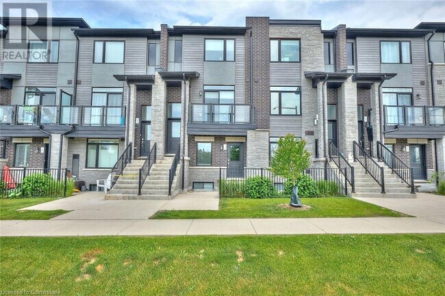 property at 590 N Service Rd