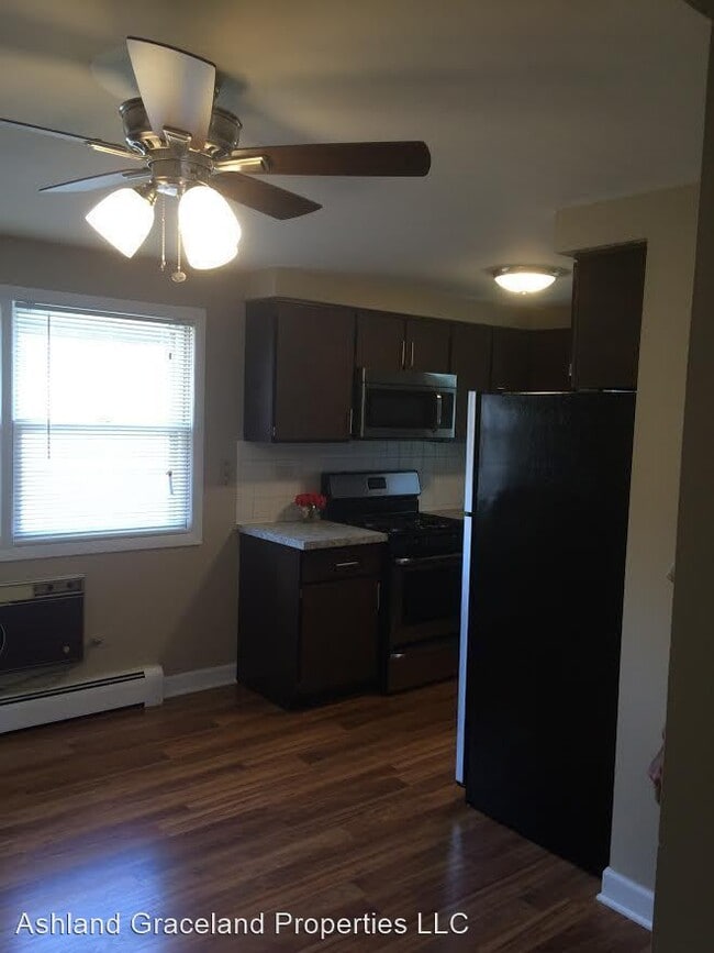 1475 Ashland Ave in Des Plaines, IL - Building Photo - Building Photo
