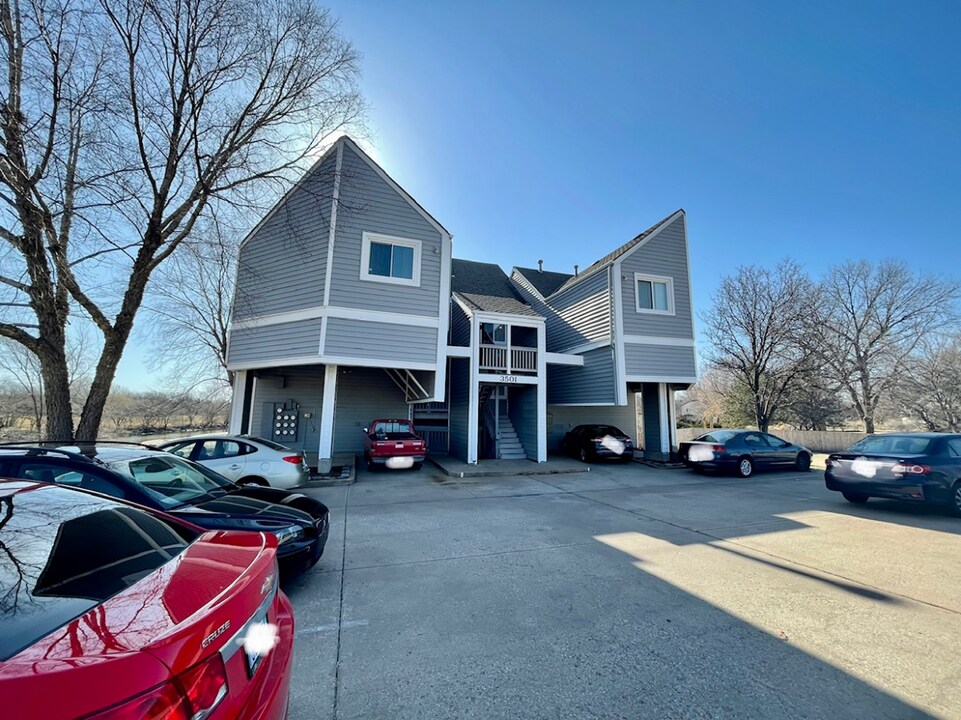 3501 W 21st St-Unit -1 in Wichita, KS - Building Photo
