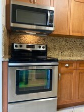 5731 NW 37th St in Virginia Gardens, FL - Building Photo - Building Photo