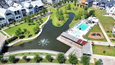 8649 Green Kolbe Ln in Houston, TX - Building Photo - Building Photo