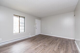 415 Harrodswood Rd-Unit -D in Frankfort, KY - Building Photo - Building Photo