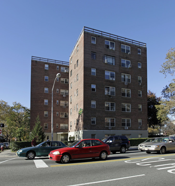 Lincoln View Apartments in Jersey City, NJ - Building Photo