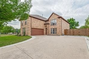 property at 414 Ridgegate Dr
