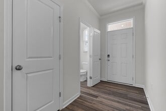 5715 Woodlawn Dr in Durham, NC - Building Photo - Building Photo