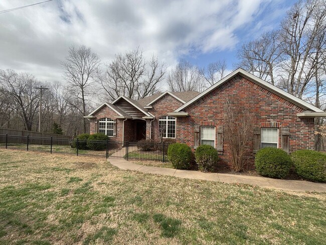 8763 Apple Glen in Rogers, AR - Building Photo - Building Photo