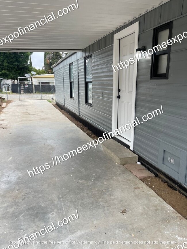 17137 Hidalgo Dr in Perris, CA - Building Photo - Building Photo