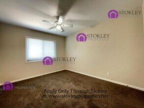 17650 Mayflower Dr in Castro Valley, CA - Building Photo - Building Photo