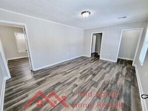 101 E Davant Ave in Memphis, TN - Building Photo - Building Photo