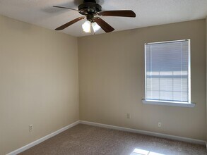 1430 Paul Caswell Blvd in Hinesville, GA - Building Photo - Building Photo