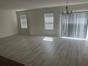 3015 Serendipity Wy in Davenport, FL - Building Photo - Building Photo