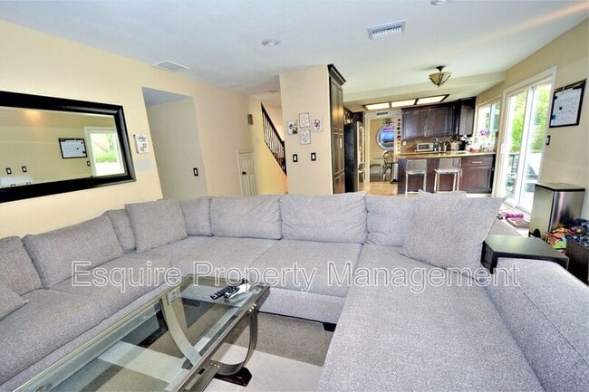 6519 Bayberry St in Oak Park, CA - Building Photo - Building Photo